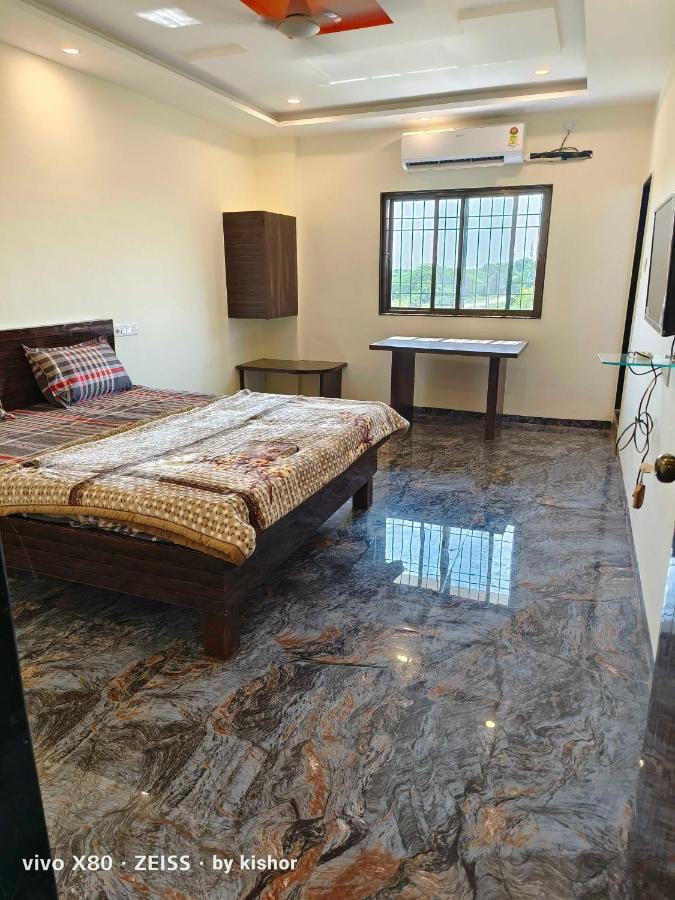 Hotel O Pop Hotel Harsh Aurangabad  Zewnętrze zdjęcie