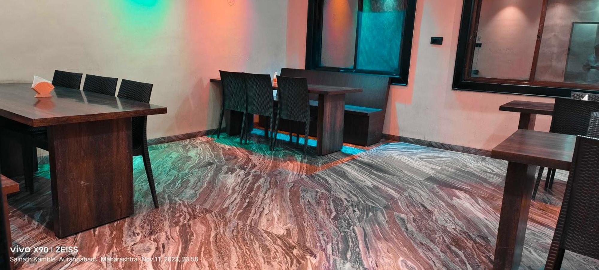 Hotel O Pop Hotel Harsh Aurangabad  Zewnętrze zdjęcie